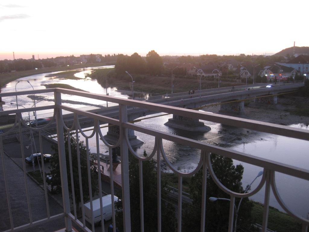 Apartments On Parkaniya 2A 穆卡切沃 外观 照片