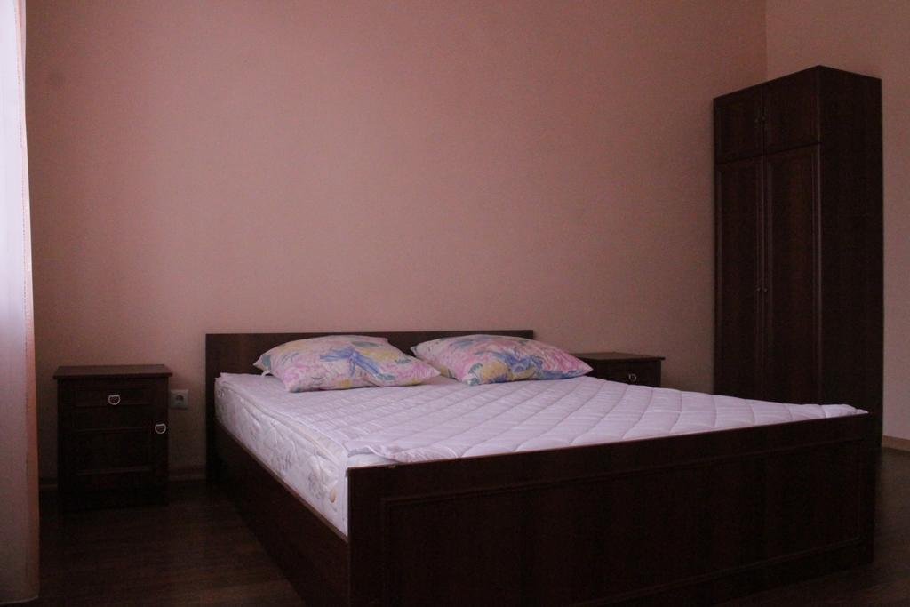 Apartments On Parkaniya 2A 穆卡切沃 外观 照片